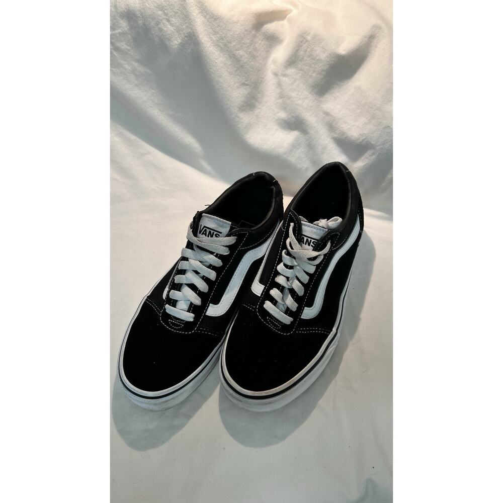 Vans Old Skool Black White Low Top Skate Shoes Men 7 Women 8.5 Classic - Picture 4 of 10